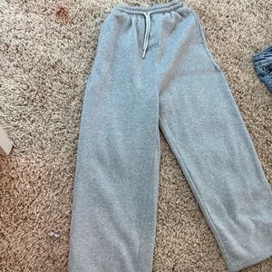 No cuff grey sweatpants